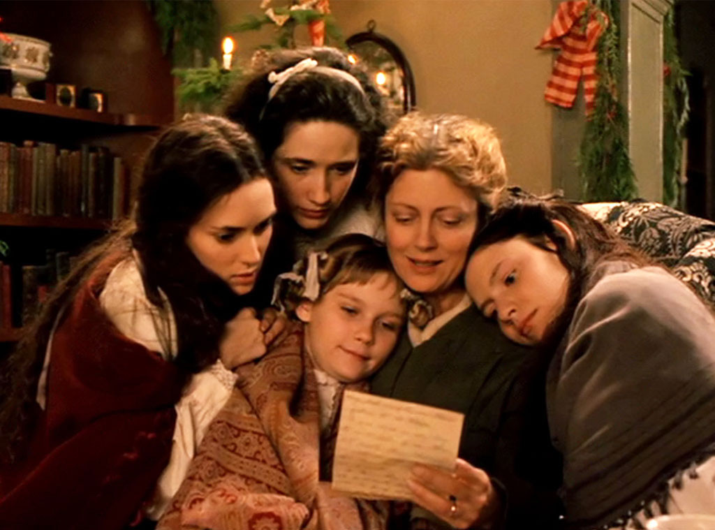 Little Women actresses gather around mother Marmmee to read a letter from their father